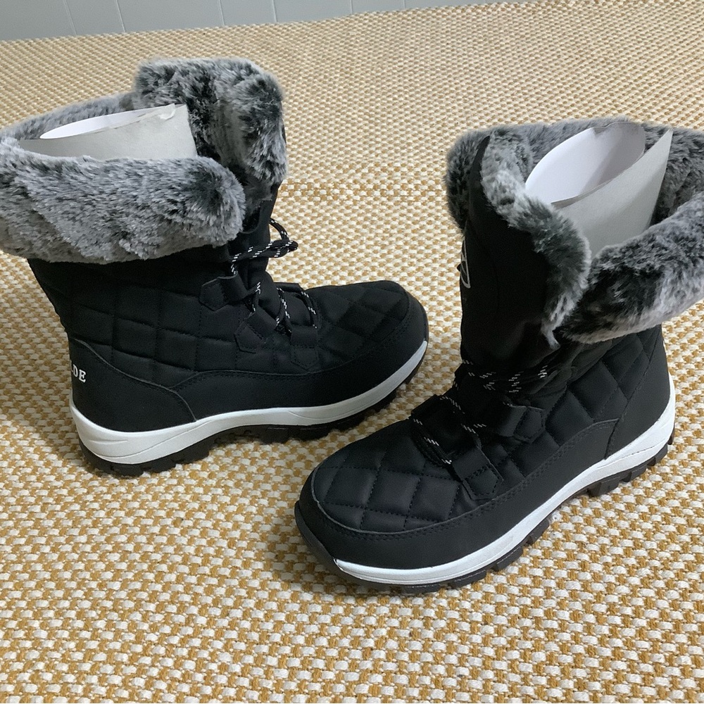 EARLDE Womens snow boots with waterproof lace up mid calf outdoor  size 7.5 wide